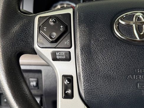 Used 2019 Toyota Tundra SR5 w/ SR5 Upgrade Package image 20