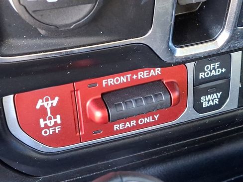 Used 2022 Jeep Gladiator Rubicon w/ LED Lighting Group image 25