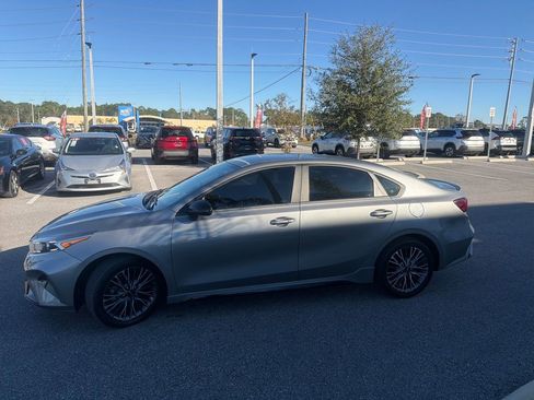 Used 2022 Kia Forte GT-Line w/ GT-Line Technology Package image 5