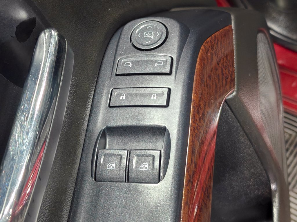 Used 2014 GMC Sierra 1500 SLE AWD/4WD image 30