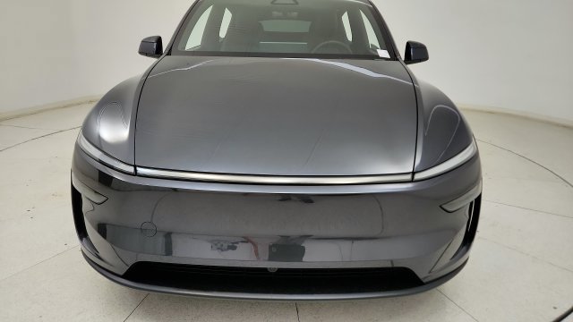 Used 2026 Tesla Model Y Long Range RWD image 26