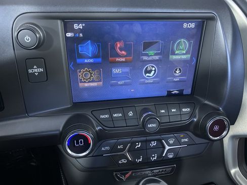 Used 2018 Chevrolet Corvette Stingray Convertible w/ 1LT image 5