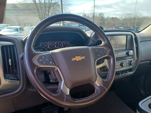Used 2019 Chevrolet Silverado 2500 LTZ w/ Duramax Plus Package image 9