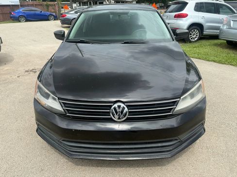 Used 2016 Volkswagen Jetta S image 2