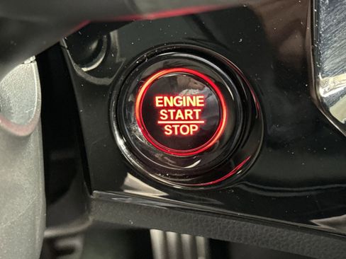 Used 2025 Honda Civic Sport image 34