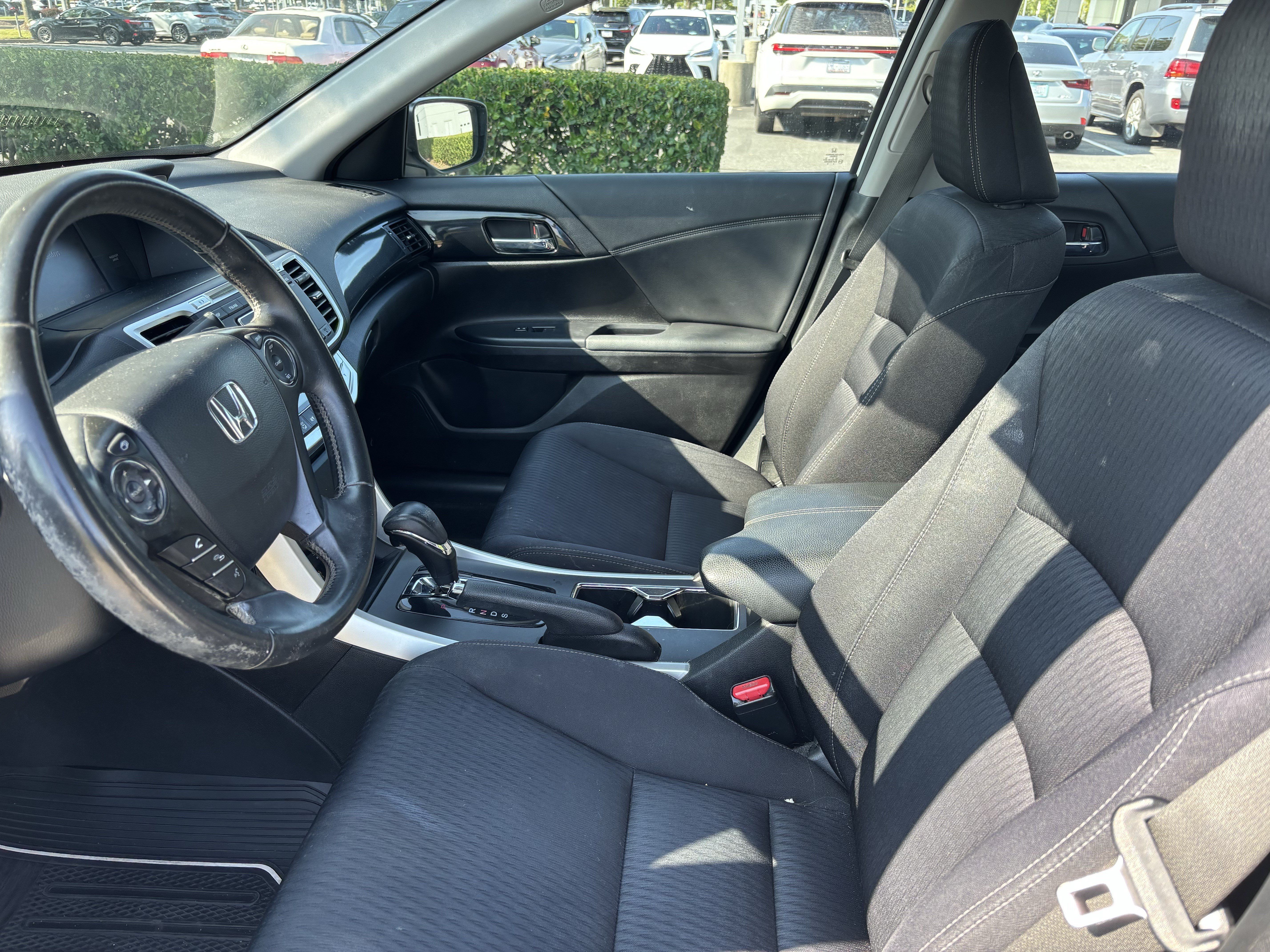 Used 2015 Honda Accord Sport image 16
