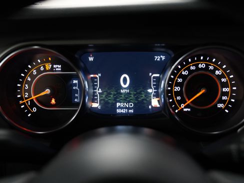 Used 2021 Jeep Wrangler Unlimited Sport AWD/4WD image 21