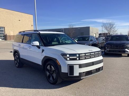 Certified 2026 Hyundai Santa Fe SEL image 4