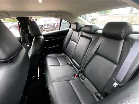 Used 2024 MAZDA MAZDA3 s FWD image 18
