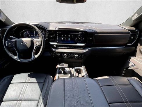 Used 2025 Chevrolet Silverado 1500 High Country w/ Midnight Edition RWD image 15