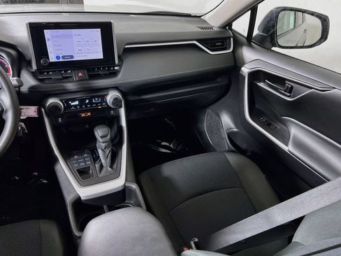 Certified 2024 Toyota RAV4 LE AWD/4WD image 20