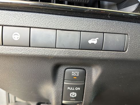 Certified 2025 Nissan Murano SV AWD/4WD image 21