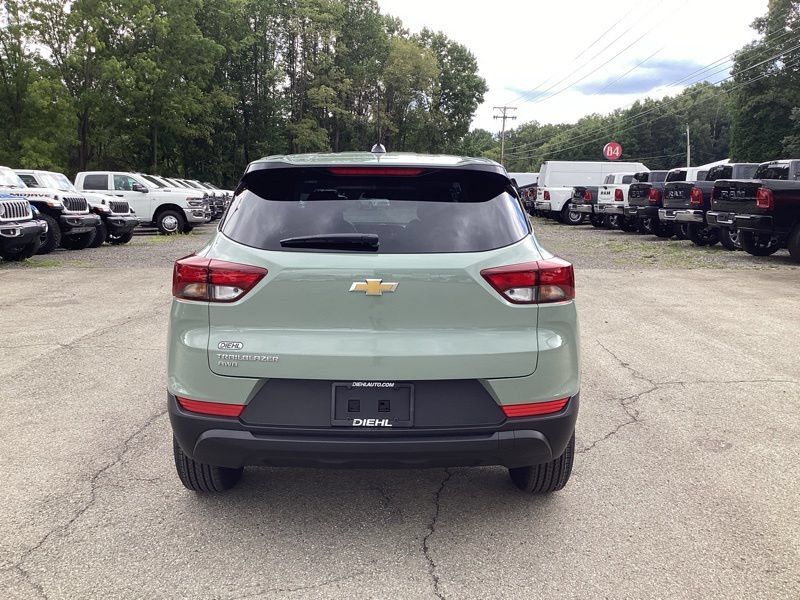New 2026 Chevrolet TrailBlazer LS w/ LS Convenience Package AWD/4WD image 6