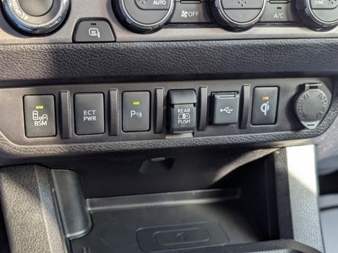 Used 2023 Toyota Tacoma TRD Pro image 28