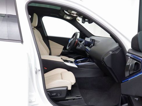 Used 2025 BMW X3 M50 image 18