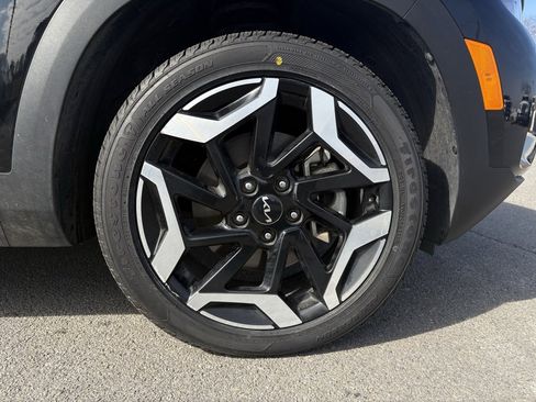 Used 2024 Kia Seltos SX image 32