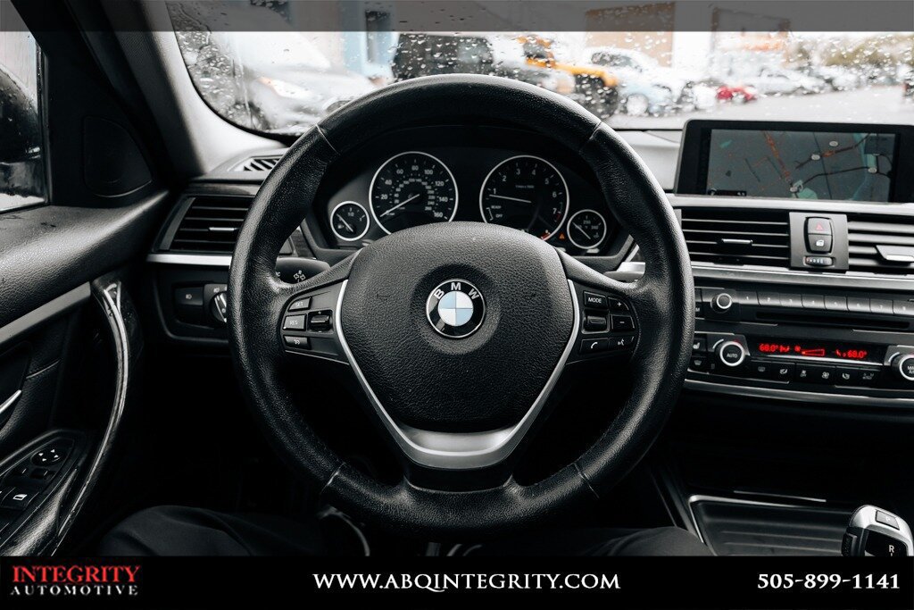Used 2013 BMW 328i xDrive Sedan AWD/4WD image 22