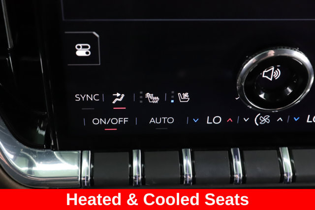 Used 2025 GMC Yukon Denali Ultimate w/ LPO, Floor Liner Package AWD/4WD image 4