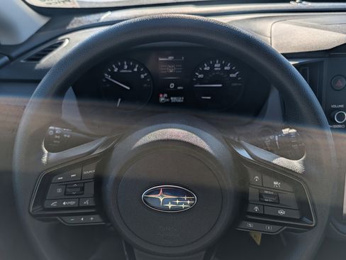 Certified 2024 Subaru Crosstrek 2.0i image 25