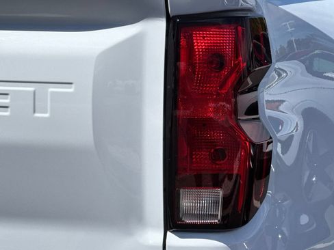 Used 2026 Chevrolet Colorado LT RWD image 45