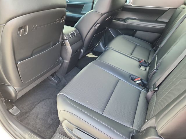Used 2025 Hyundai Santa Fe XRT AWD/4WD image 7
