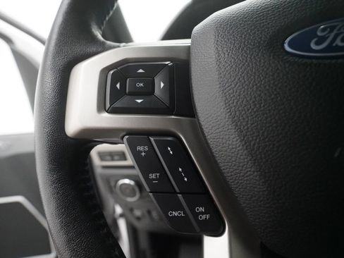 Used 2020 Ford F150 Lariat w/ Equipment Group 502A Luxury AWD/4WD image 16