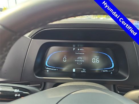 Certified 2025 Hyundai Elantra Sport image 15