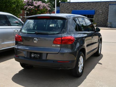 Used 2014 Volkswagen Tiguan S FWD image 5