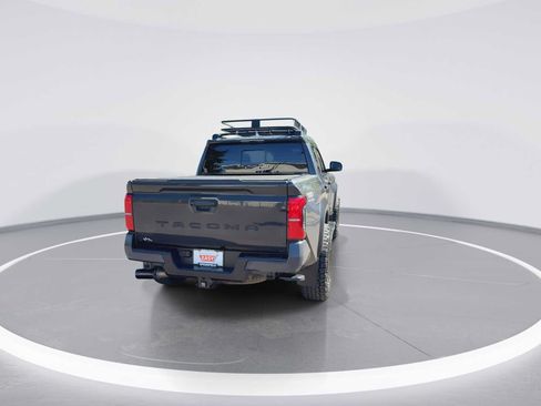 Used 2024 Toyota Tacoma TRD Off-Road w/ TRD Off Road Premium Package AWD/4WD image 7