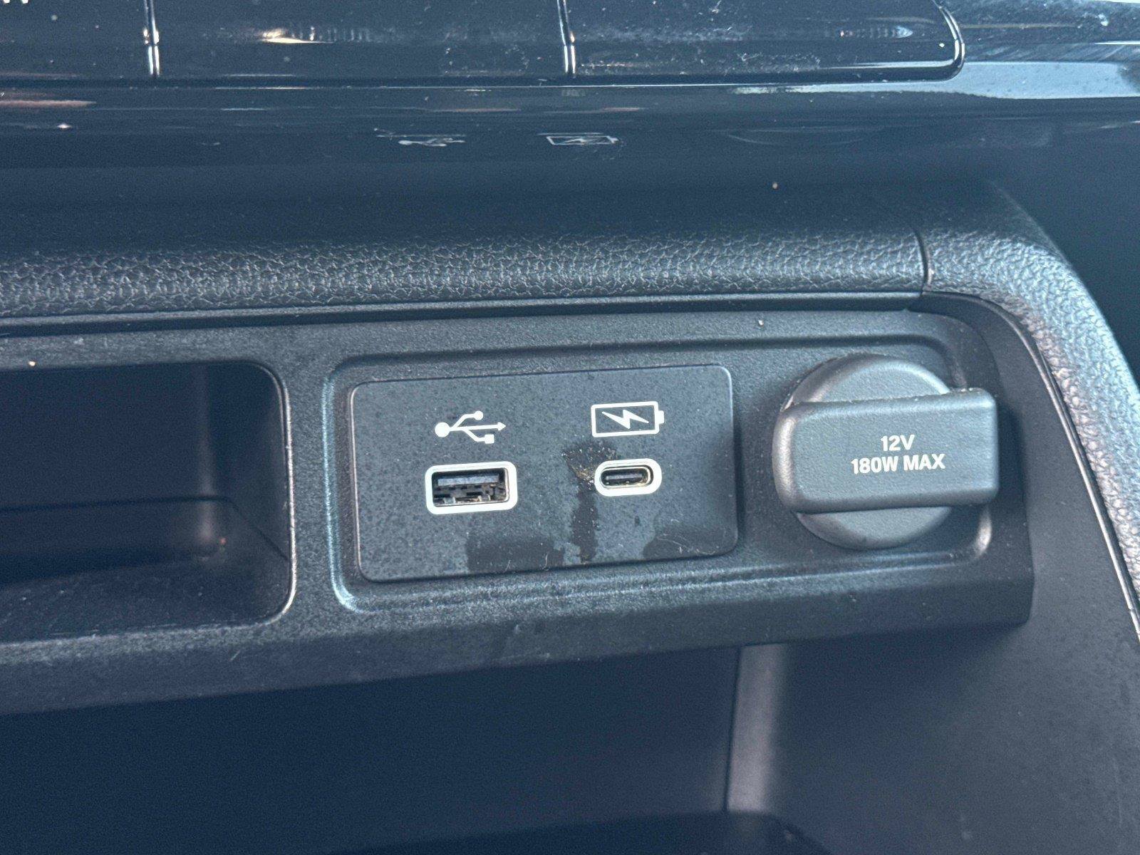 Certified 2025 Honda Pilot Sport image 25