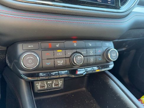 Used 2026 Dodge Durango GT RWD image 16