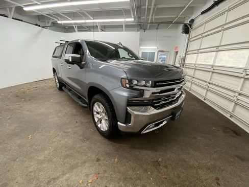 Used 2019 Chevrolet Silverado 1500 LTZ w/ Max Trailering Package image 8