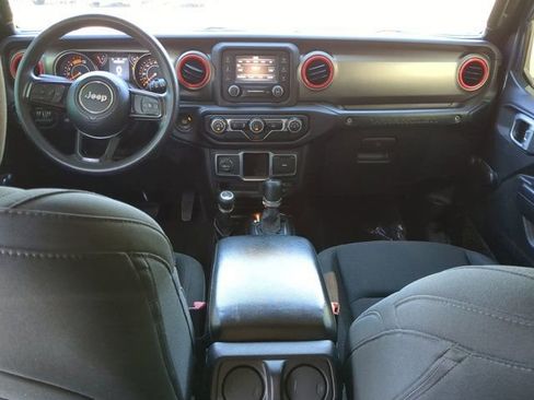 Used 2021 Jeep Wrangler Unlimited Sport image 13