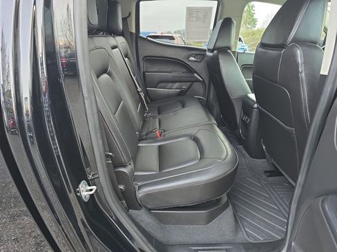 Used 2019 Chevrolet Colorado LT w/ Redline Special Edition image 27