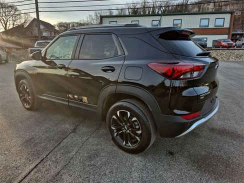 Used 2022 Chevrolet TrailBlazer LT w/ Convenience Package image 13