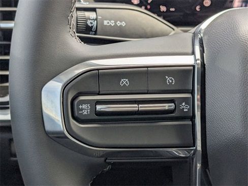 New 2026 GMC Canyon Elevation w/ Convenience Package image 18