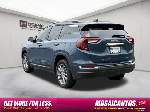 Used 2024 GMC Terrain SLT AWD/4WD image 5