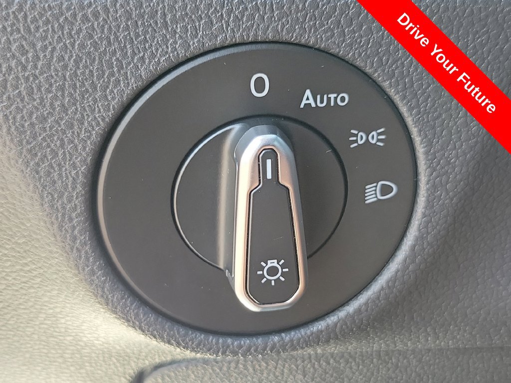 Used 2024 Volkswagen Jetta Sport FWD image 14