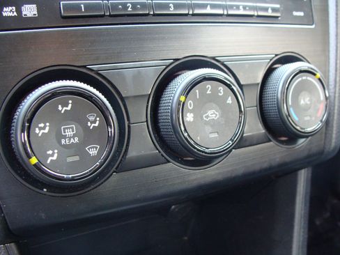 Used 2013 Subaru Impreza 2.0i Premium w/ Popular Pkg 2 image 17