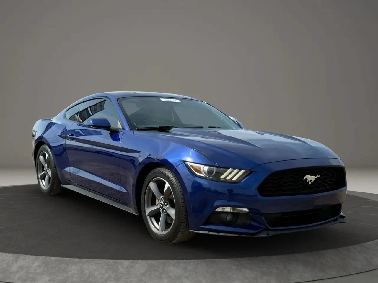 Used 2015 Ford Mustang Coupe w/ Equipment Group 051A RWD image 10