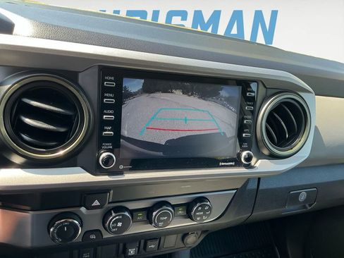 Used 2020 Toyota Tacoma SR5 image 21