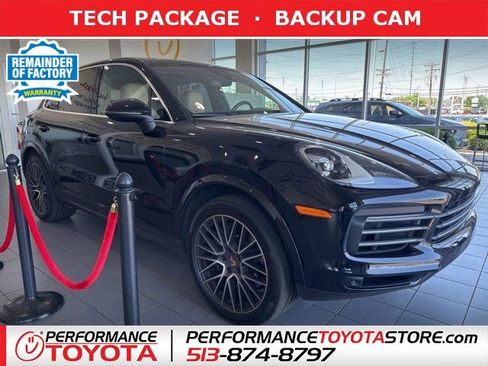 Used 2023 Porsche Cayenne AWD/4WD image 1