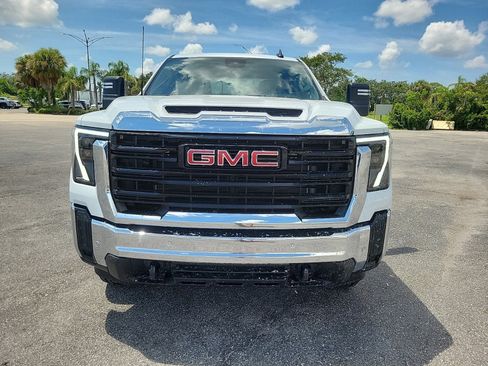 New 2026 GMC Sierra 2500 Pro w/ 1SA Pro Safety Plus Package image 4