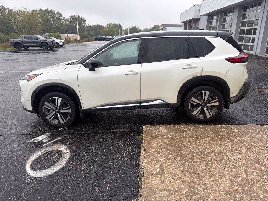 Used 2023 Nissan Rogue SL w/ SL Premium Package AWD/4WD image 1