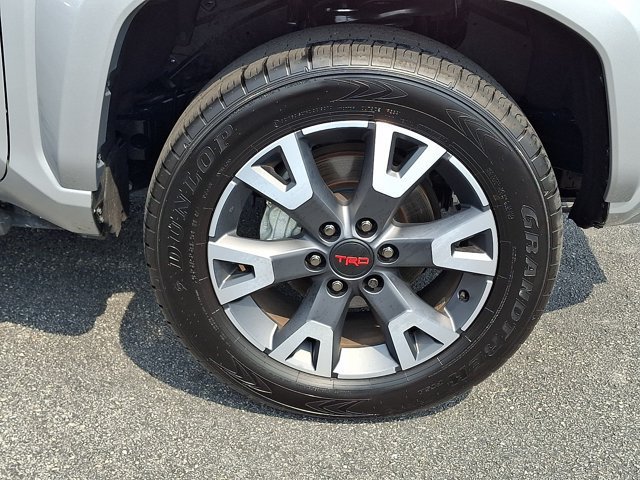 Used 2025 Toyota 4Runner TRD Sport AWD/4WD image 11