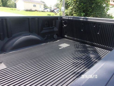 Used 2016 Ford F150 XL w/ Equipment Group 101A Mid RWD image 9