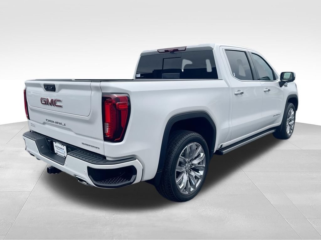 Used 2024 GMC Sierra 1500 Denali w/ Denali Reserve Package AWD/4WD image 8