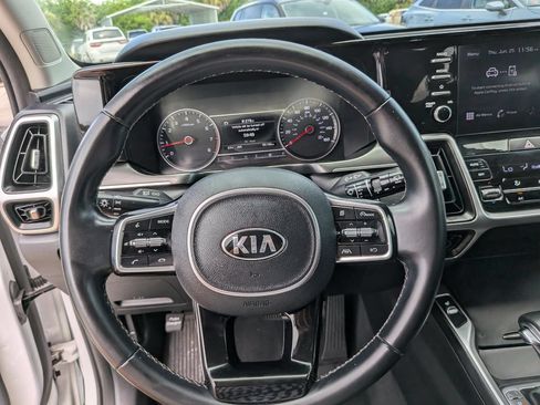 Used 2021 Kia Sorento S w/ Panoramic Sunroof Package FWD image 30
