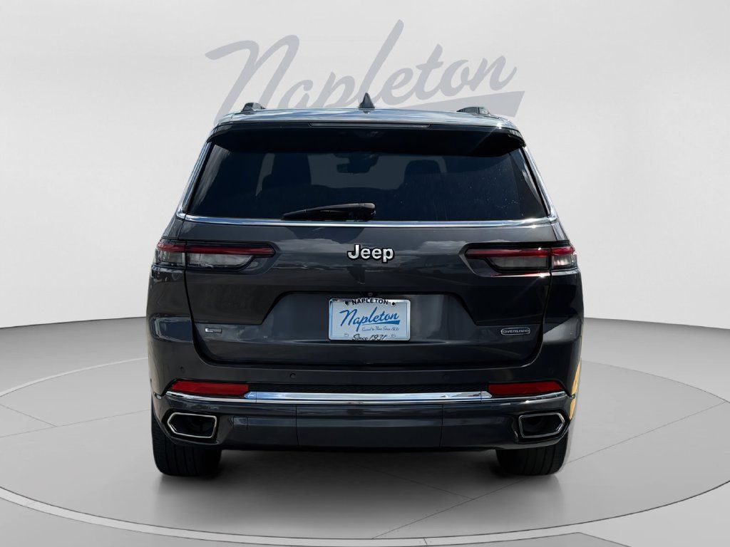 Used 2022 Jeep Grand Cherokee L Overland w/ Advanced Protech Group III RWD image 4