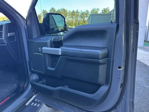 Used 2018 Ford F150 Raptor w/ Equipment Group 802A Luxury image 12